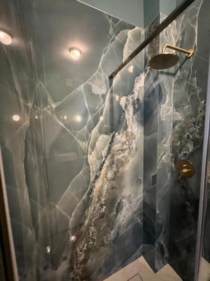 Apartament Luxuryflat 42 Bari Zewnętrze zdjęcie